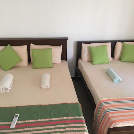 Reshani Guest House نيجومبو المظهر الخارجي الصورة
