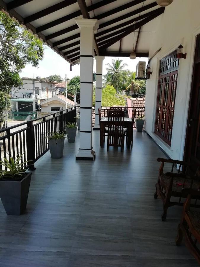Reshani Guest House نيجومبو المظهر الخارجي الصورة