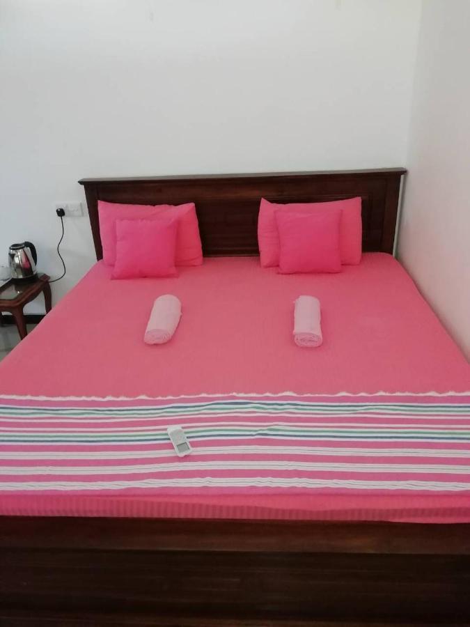 Reshani Guest House نيجومبو المظهر الخارجي الصورة
