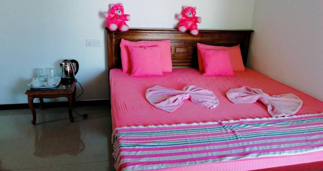 Reshani Guest House نيجومبو المظهر الخارجي الصورة