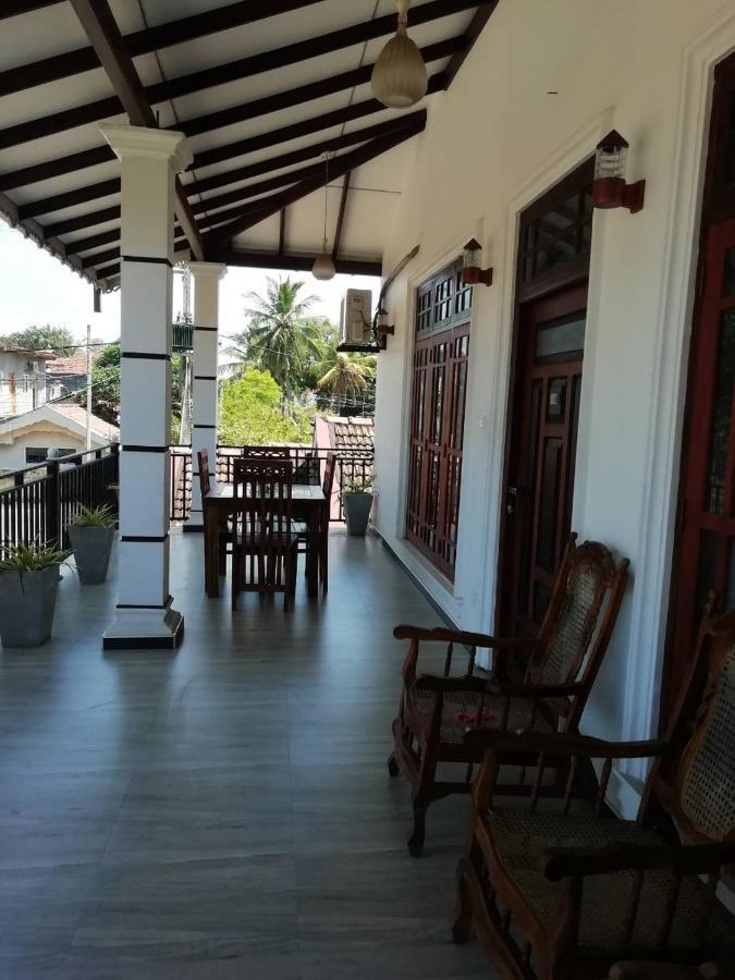 Reshani Guest House نيجومبو المظهر الخارجي الصورة