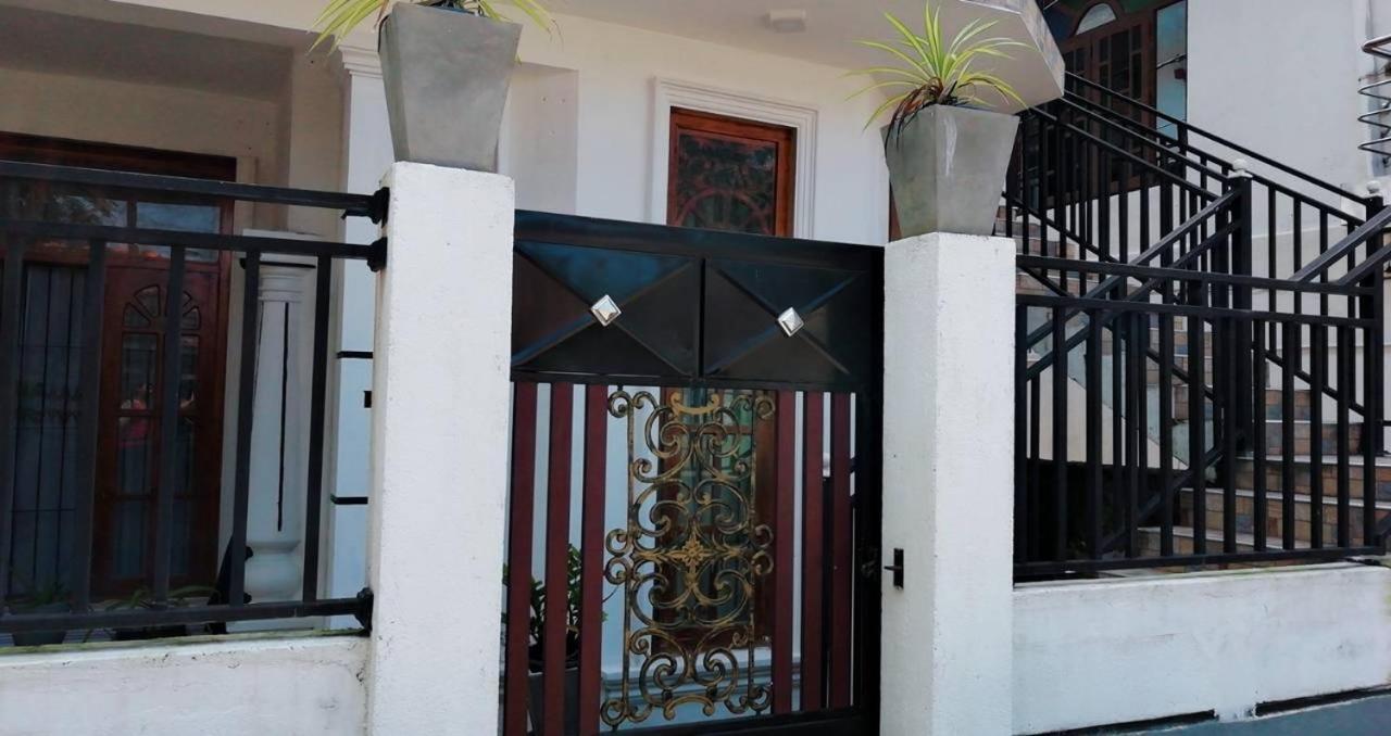 Reshani Guest House نيجومبو المظهر الخارجي الصورة