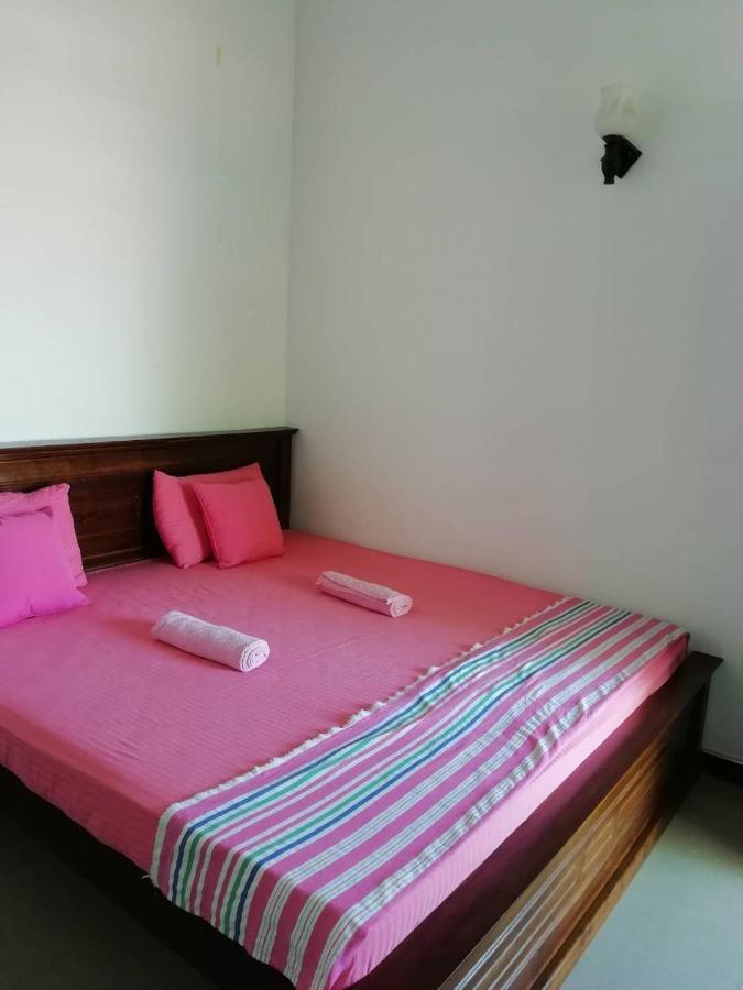 Reshani Guest House نيجومبو المظهر الخارجي الصورة